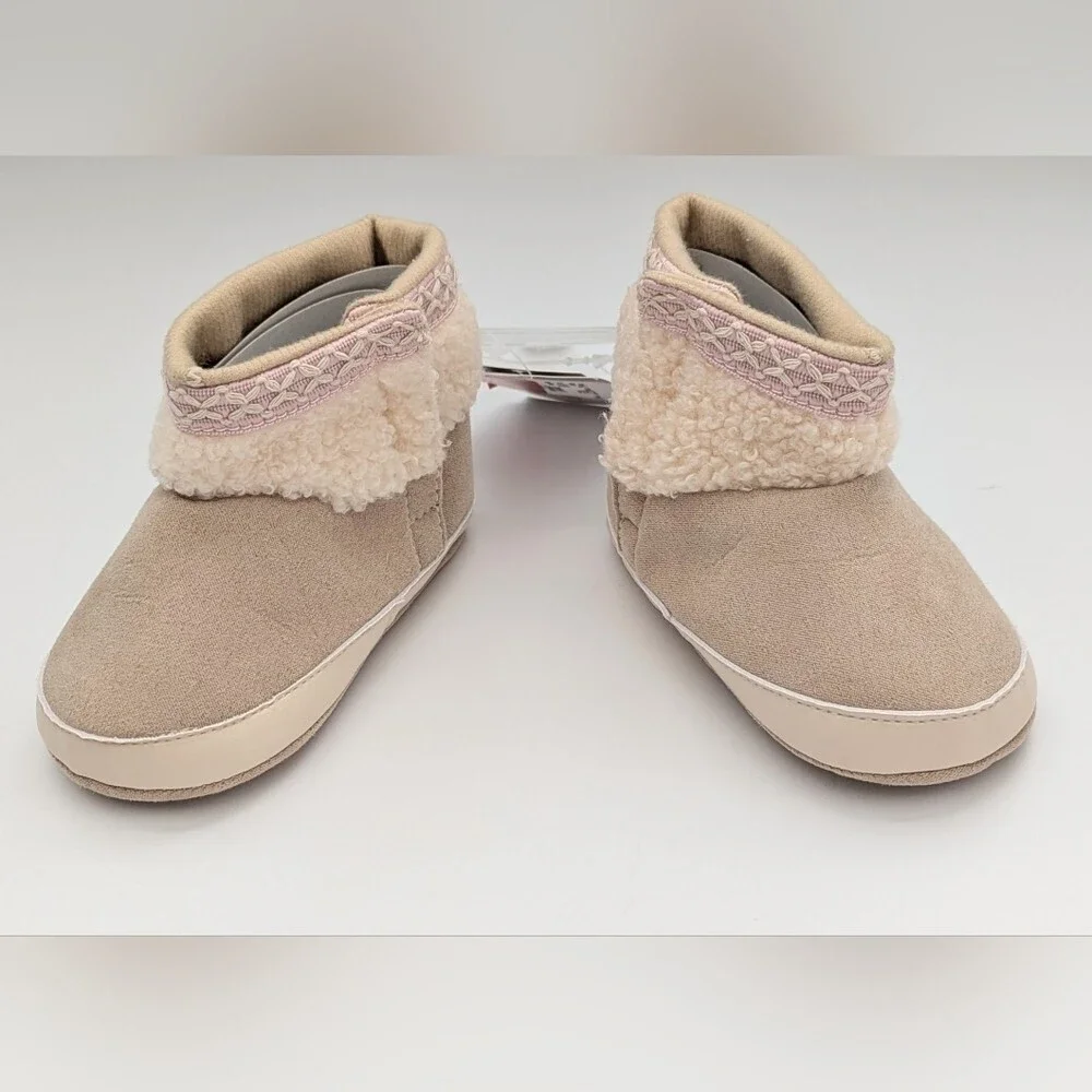 NWT Baby (Size 4) Booties/Boots/Slippers/Moccasins w/Velcro For Easy On/Off